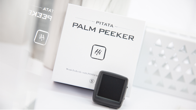 Palm Peeker by Pitata Magic