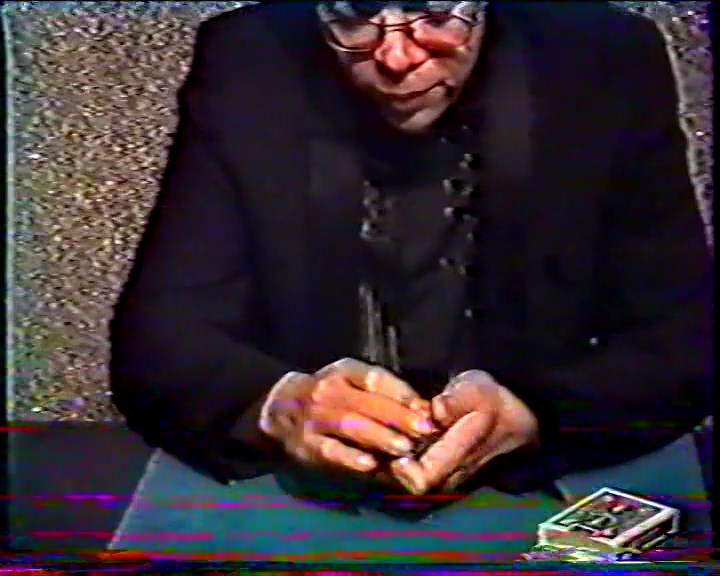 The Cards Change Color by Bebel (French, Mp4 Video Download) The Cards Change Color by Bebel (French, Mp4 Video Download)